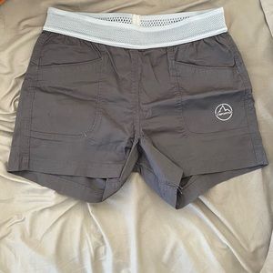 NWT climbing shorts